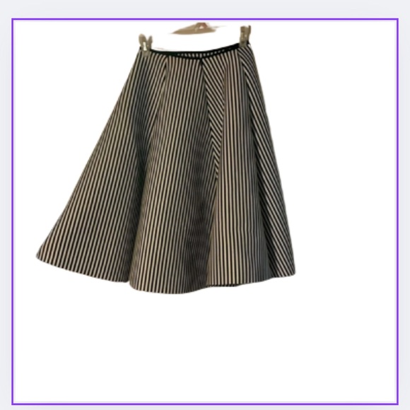Scuba knit striped circle skirt - Picture 6 of 6